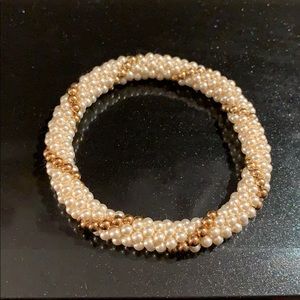 Crocheted roll on style bracelet